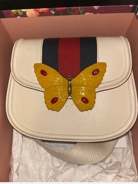 Gucci Linea Totem Butterfly White Ivory Calfskin Web Stripe Small Shoulder Bag